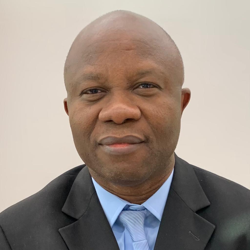 Dr Solomon O Mezinwa